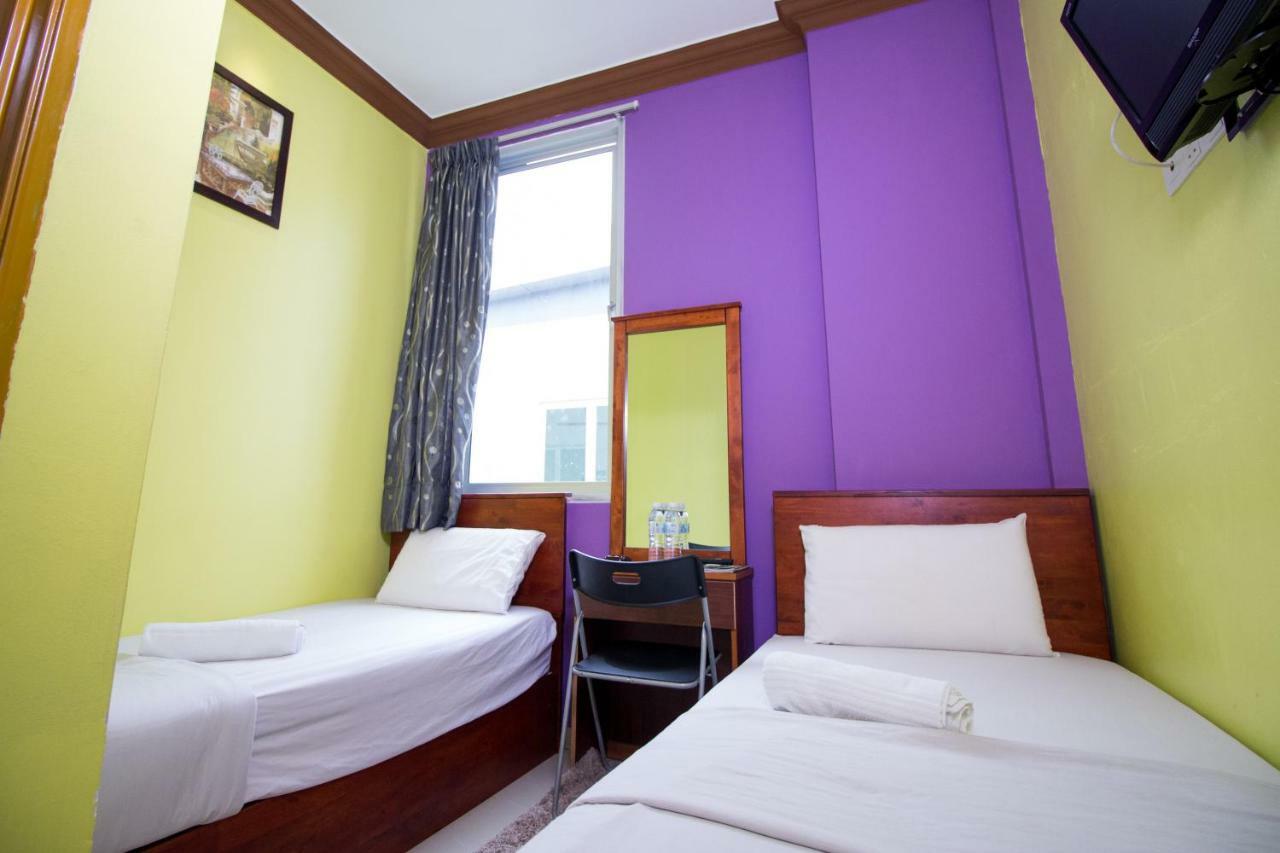 ซาวจานา ซิตี้ โฮเทล Hotel Bandar Saujana Putra ภายนอก รูปภาพ