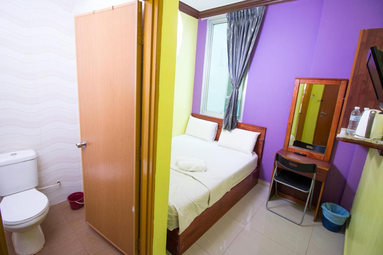 ซาวจานา ซิตี้ โฮเทล Hotel Bandar Saujana Putra ภายนอก รูปภาพ