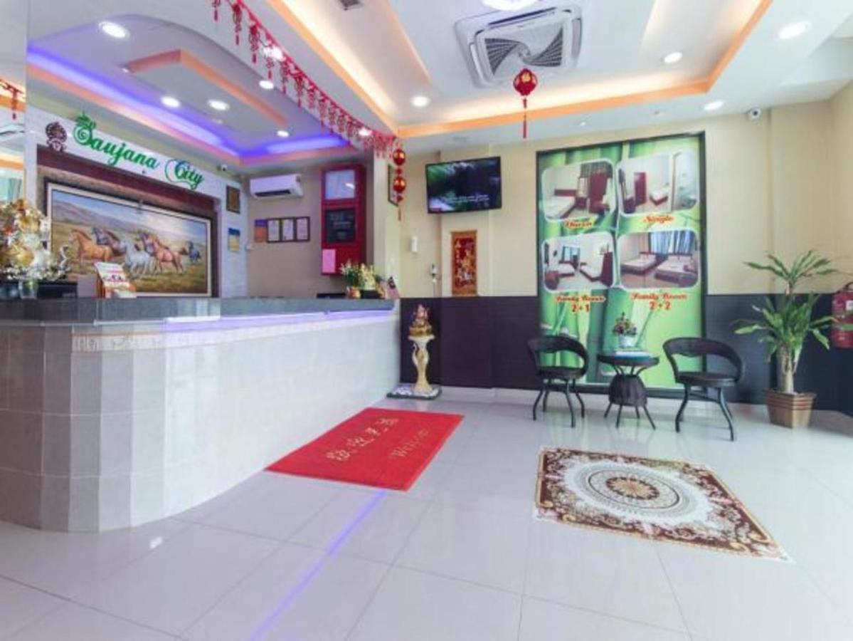 ซาวจานา ซิตี้ โฮเทล Hotel Bandar Saujana Putra ภายนอก รูปภาพ